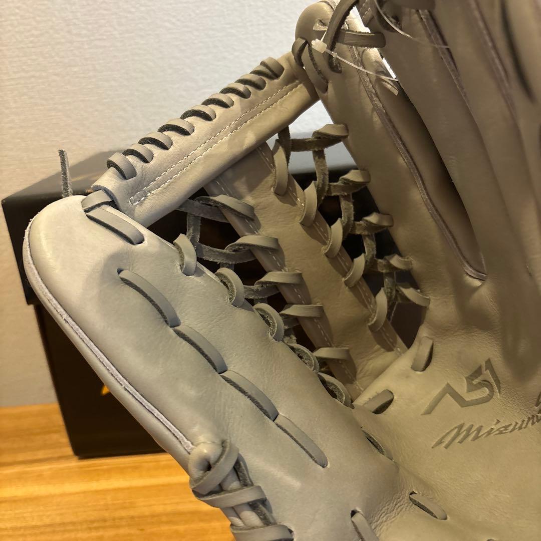 完売品　イチロー限定　硬式用　ミズノプロ　外野手用　定価72,600円　グラブ