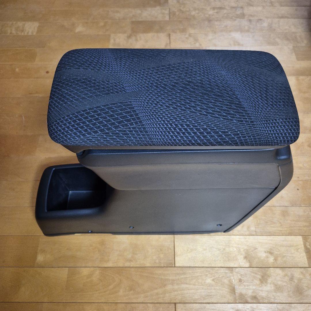 美品‼️ホンダ純正ステップワゴンセンターコンソール RK型