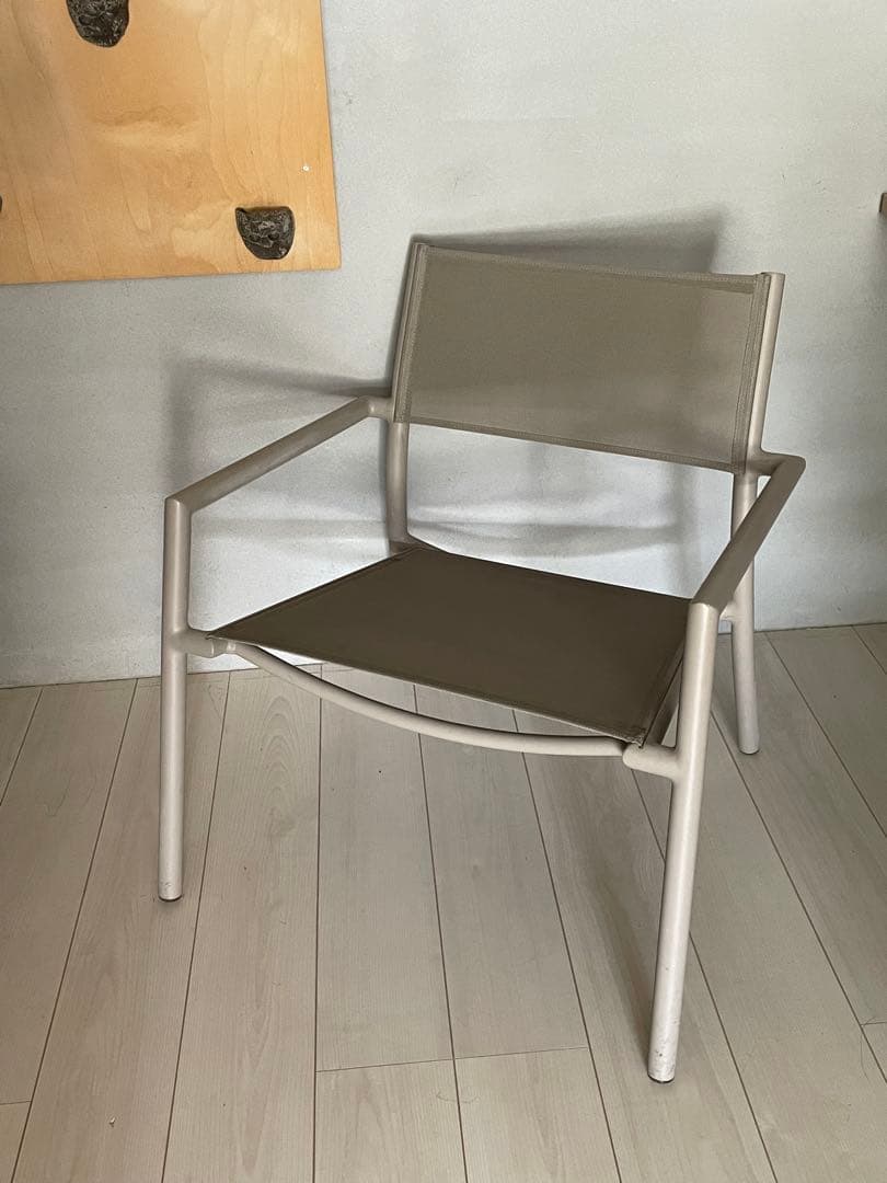 MAIORI マイオリ　ローアームチェア　ガーデンチェア