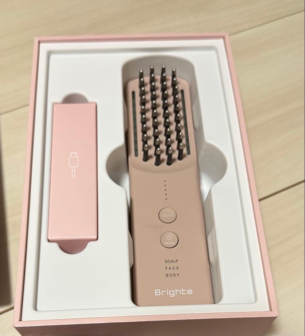 Brighte ELEKI BRUSH 限定ピンク美顔器　エレキコーム おまけ付