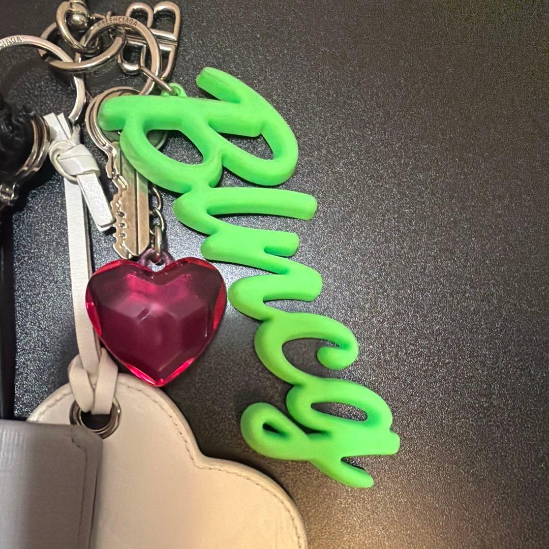 バレンシアガチャームBALENCIAGAキーリング