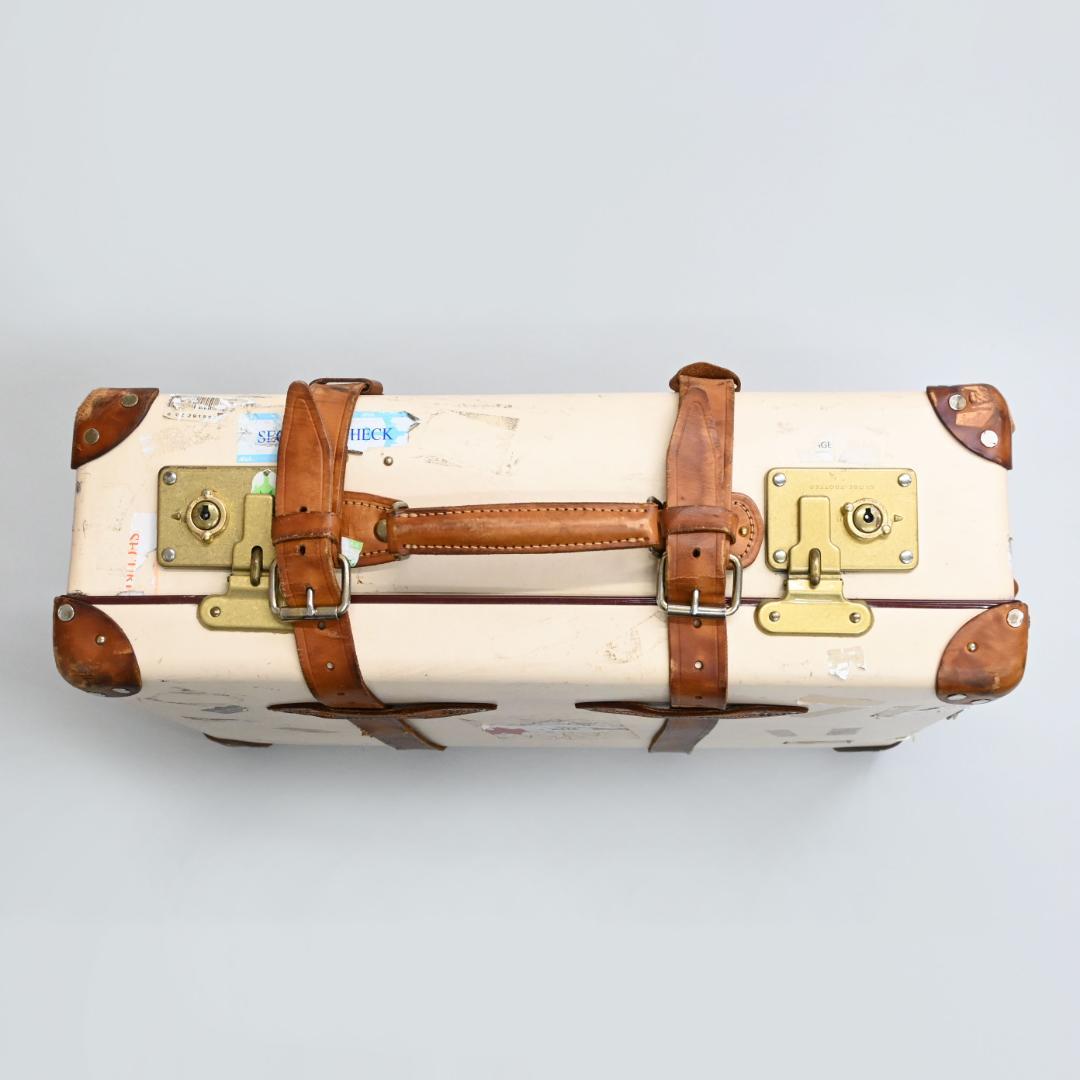 ■ □ 44414★年 グローブトロッター キャリーバッグ サファリコレクション