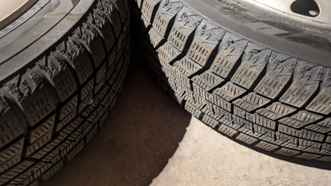 YOKOHAMA 165 65 14　2020年　軽自動車　スタッドレスタイヤ