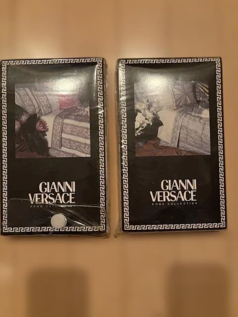 GIANNI VERSACE 枕カバーセットヴェルサーチ ピロウケース新品未使用