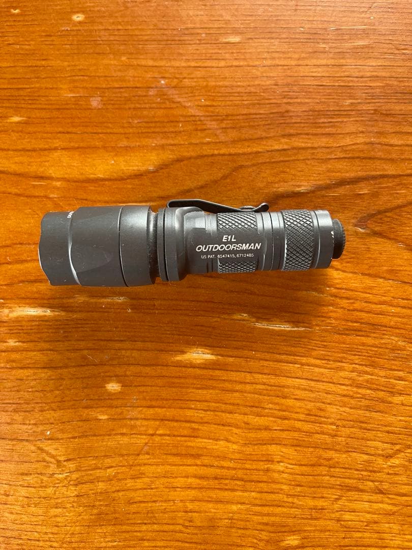 SUREFIRE アウトドアーズマン、中古
