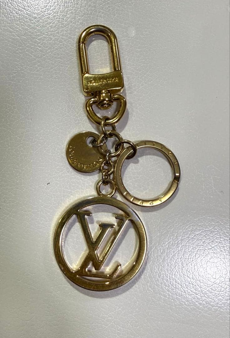 Louis Vuitton ゴールドキーホルダー