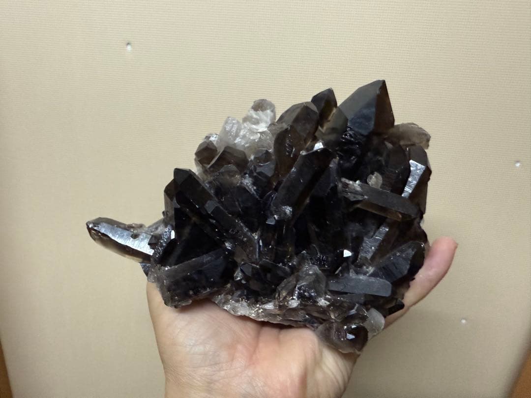 黒水晶 モリオン 原石　1756g