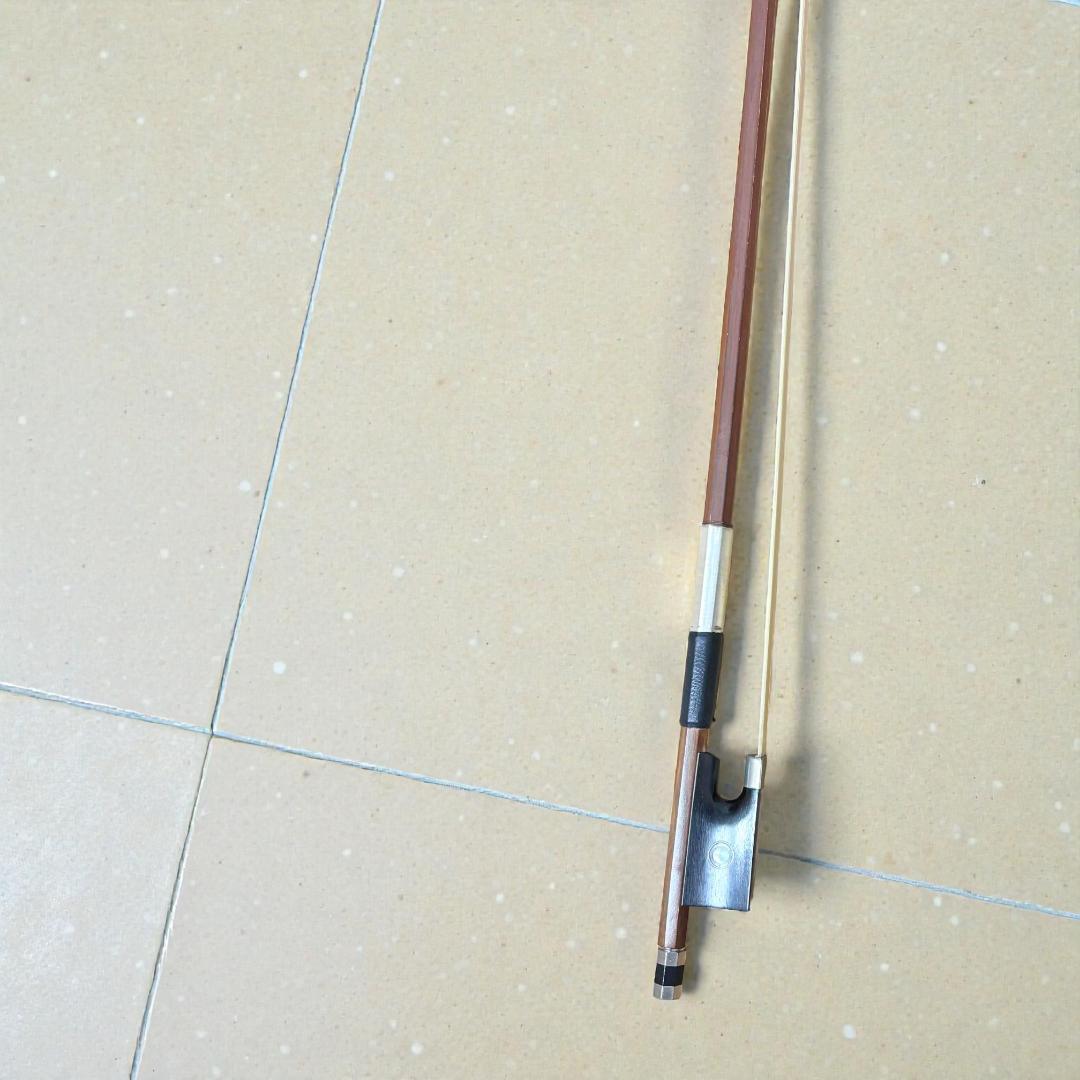 b52⭐️美品＊STENTOR ＊バイオリン【4/4サイズ】＊ケース＊予備弦付