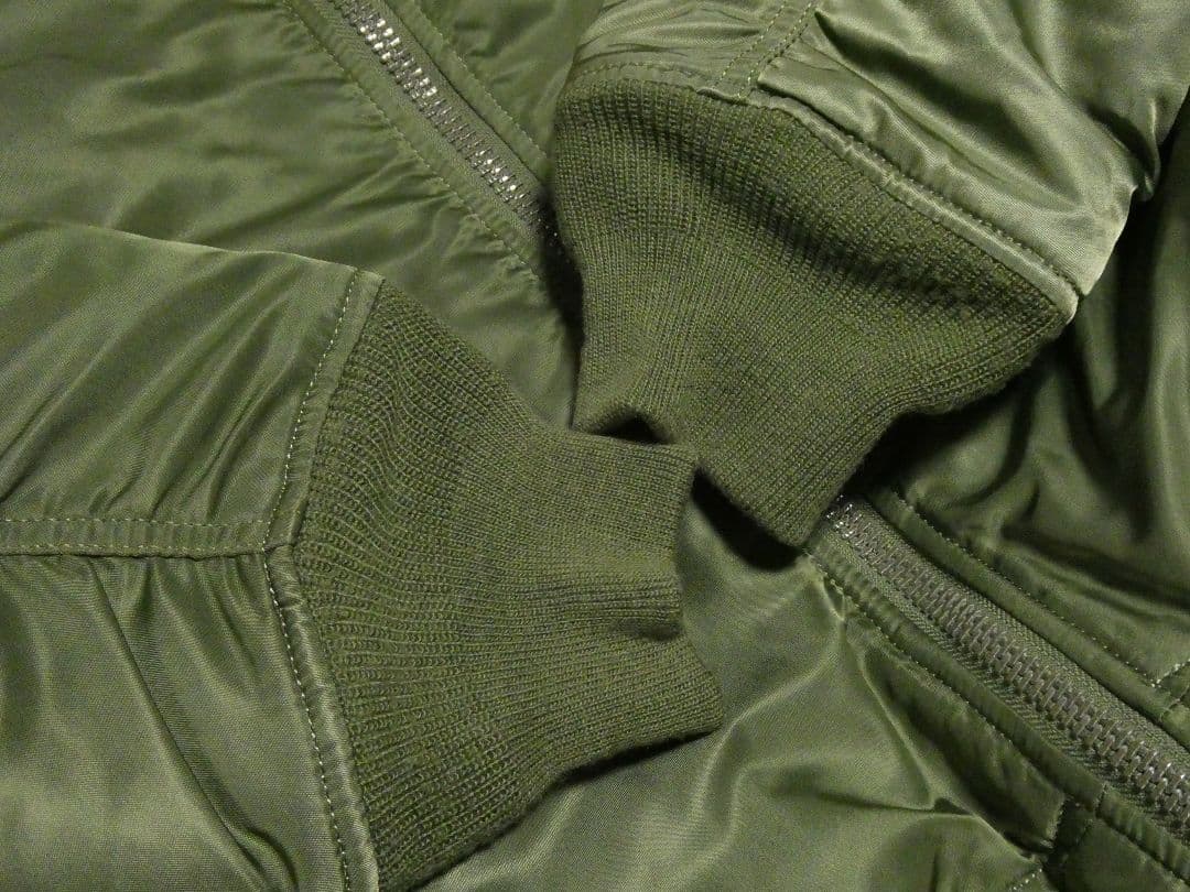 オーバーシルエット！ビッグサイズXL！アルファMA-1フライトジャケット緑