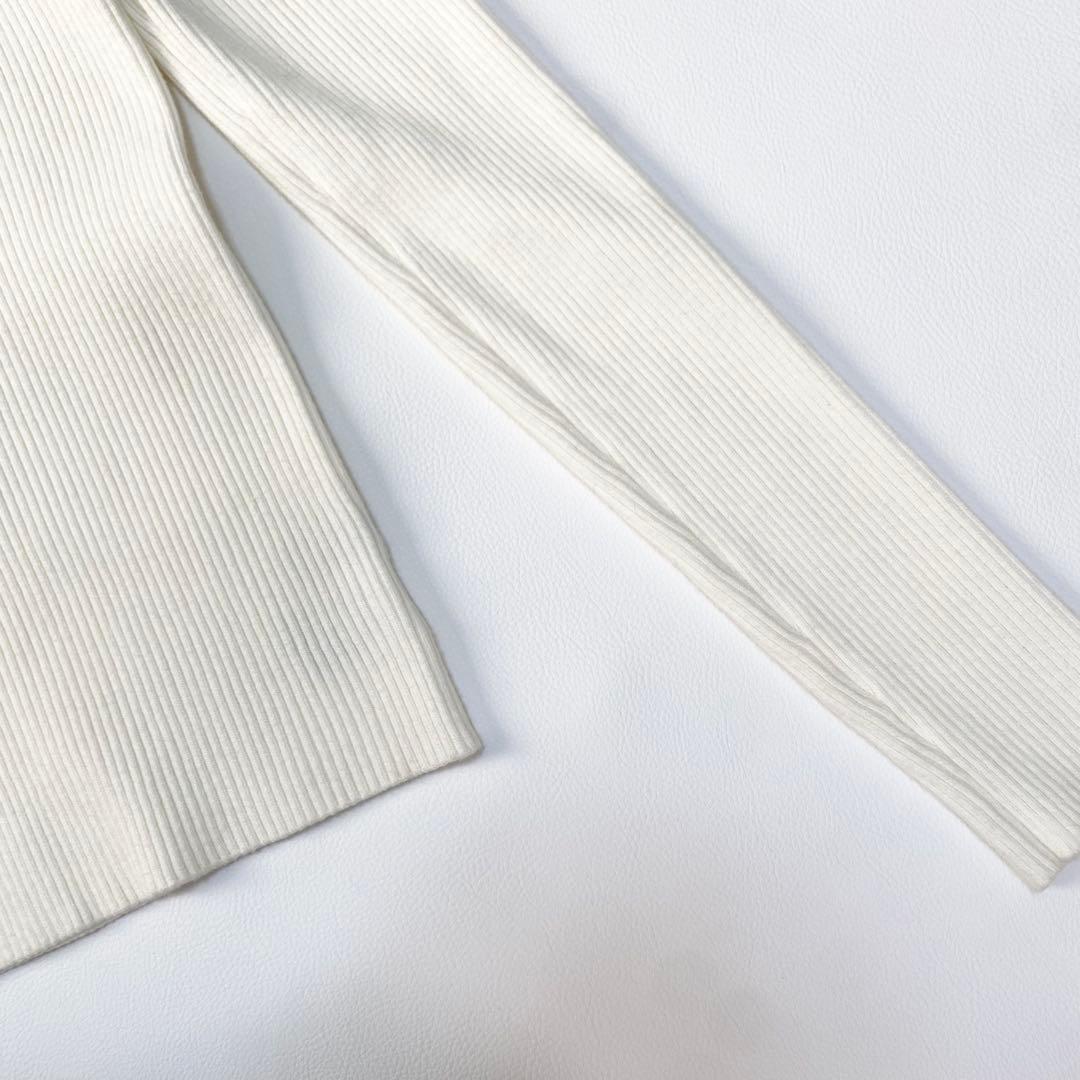 anuans カシミヤブレンドデコルテリブニットプルオーバー　2023 F