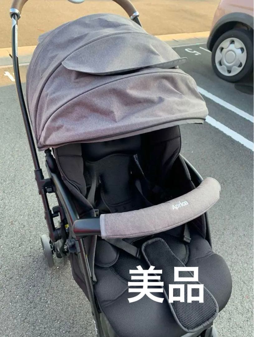 【美品】アップリカ　aprica ラクーナクッションAF グレー