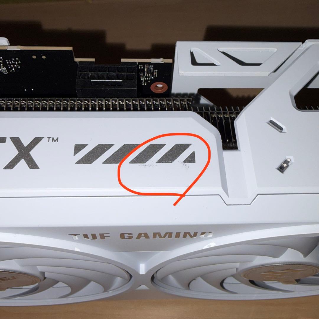 【ほぼ新品/少し傷あり】ASUS TUF RTX5070TI 16G WHITE