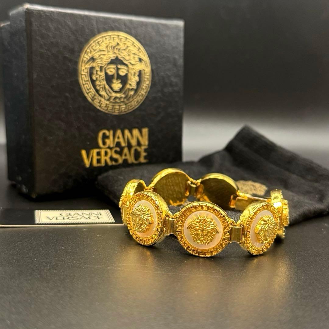 箱・袋付き　GIANNI VERSACE ヴェルサーチ　メデューサ　ブレスレット
