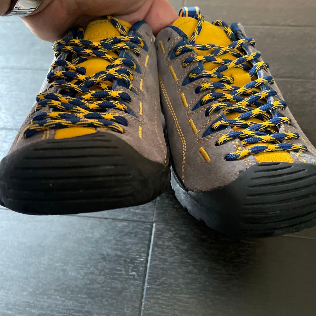 KEEN JASPER 24.5cm スモーク色