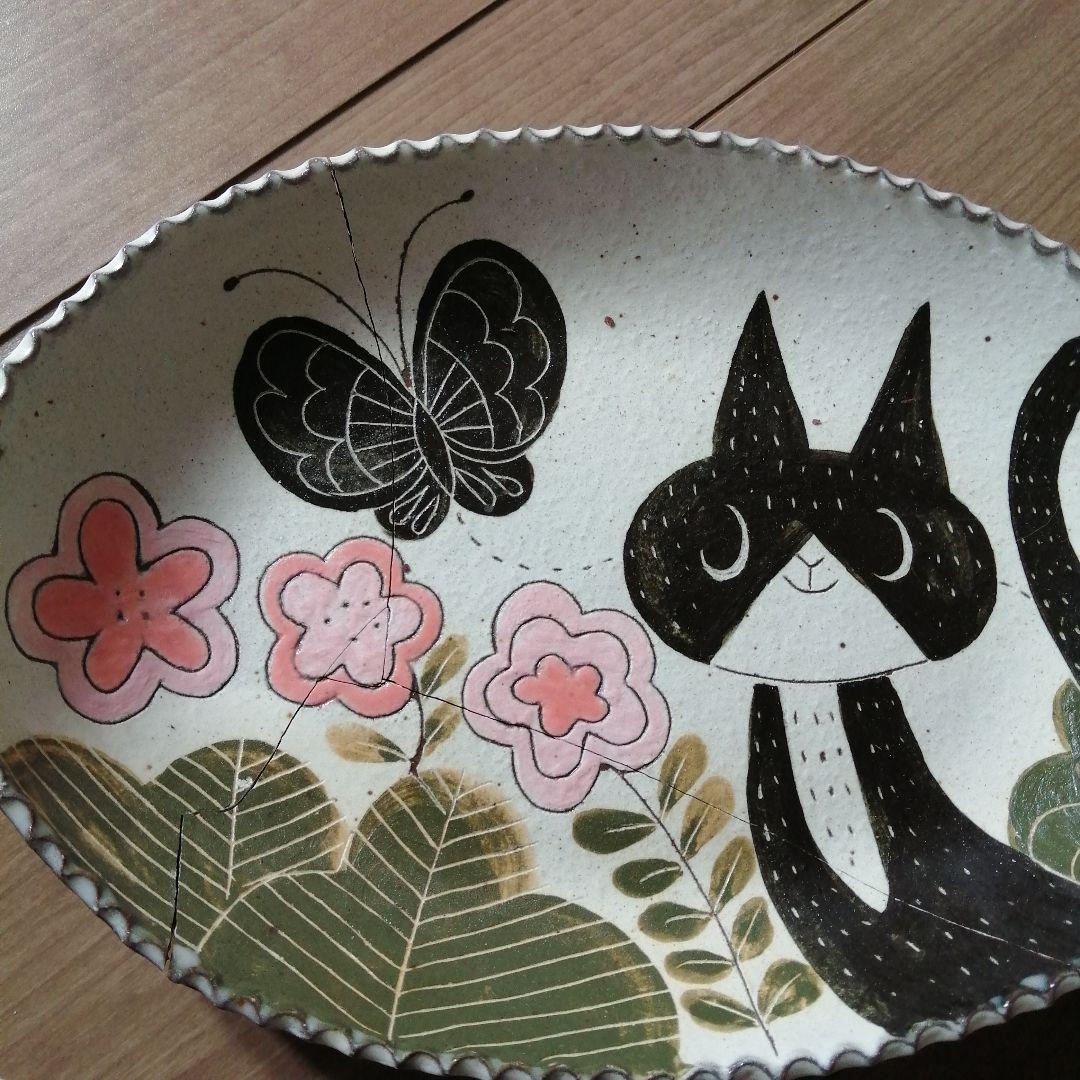 清水桐子さん（ポタリカ工房）　猫ちゃんのお皿3点