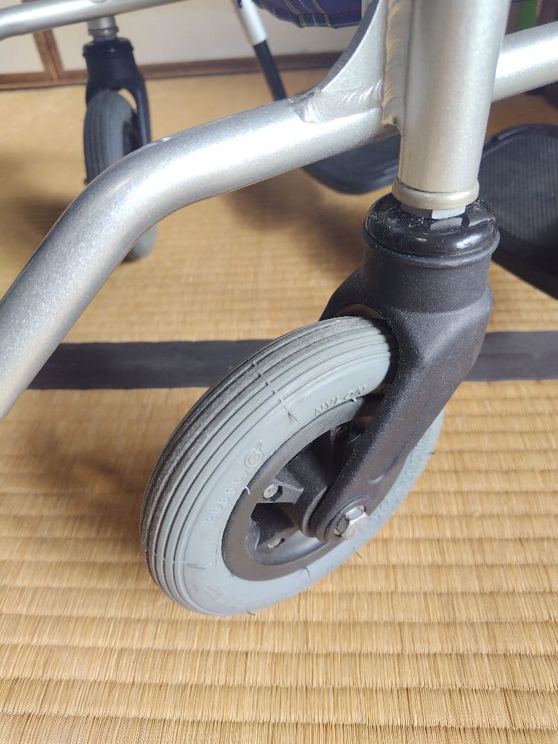 カワムラ　KAJ402SB 紫色チェック柄 介助用車椅子