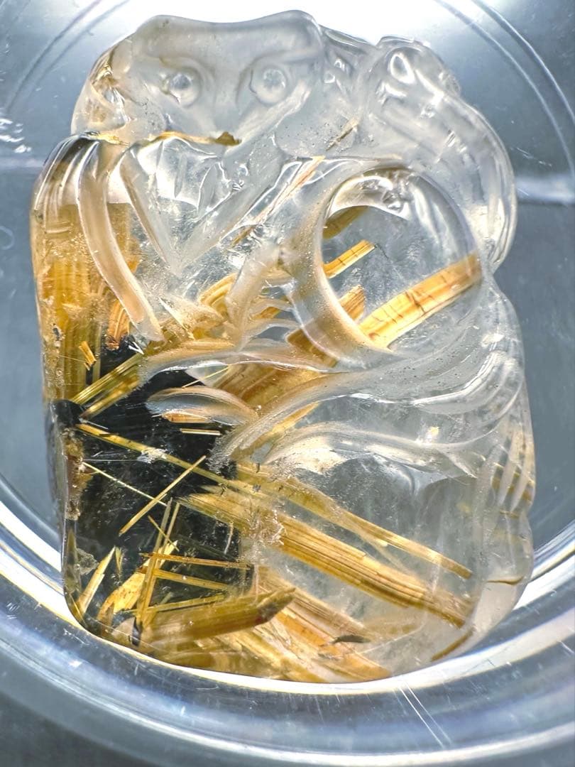 ルチルクォーツ彫物（九尾）