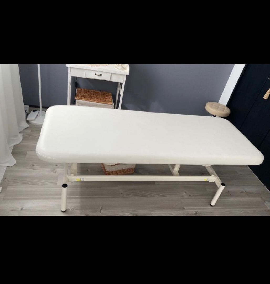【最終値下げ】美品　高田ベッド　電動昇降式ベッド　施術ベッド　幅70cm