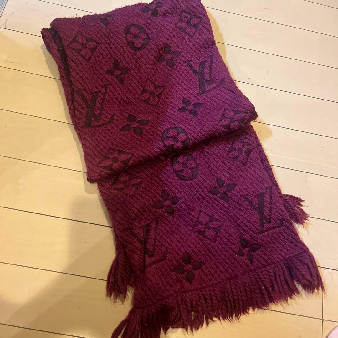 ルイヴィトン　ロゴマニア　マフラー　ボルドー　赤