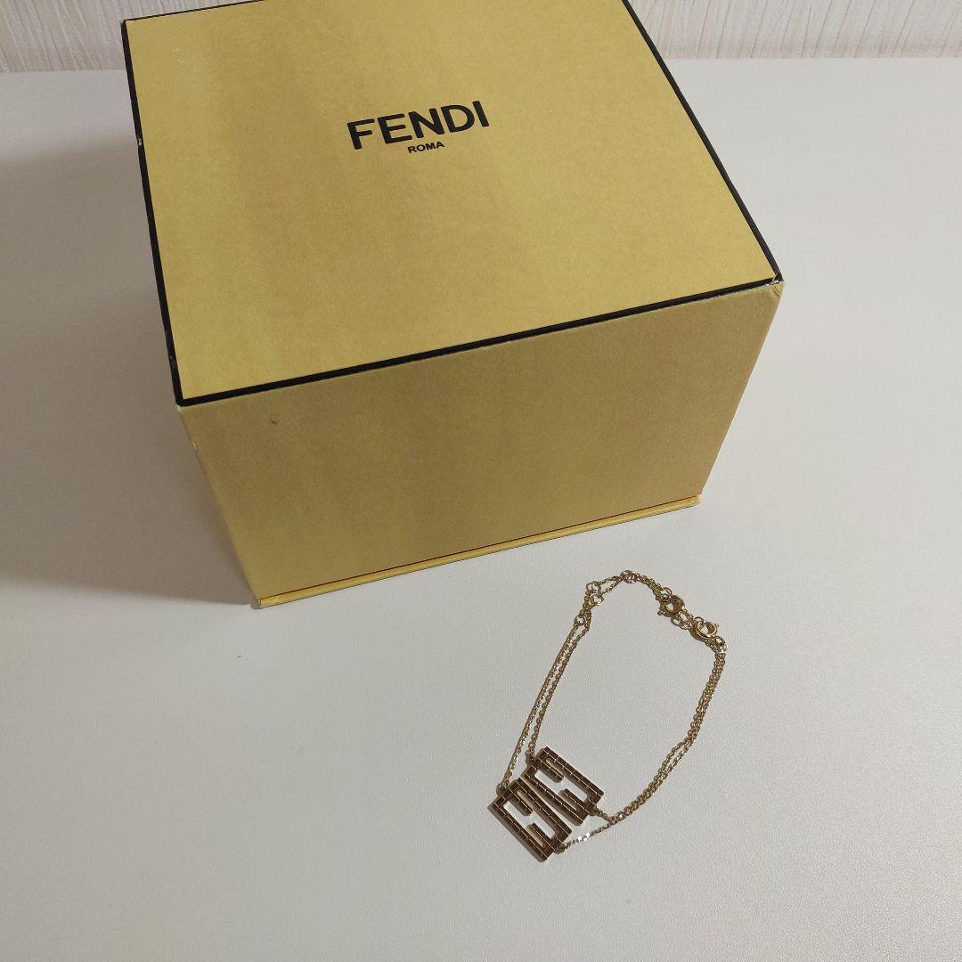 フェンディ バゲット ダブル ブレスレット メタル ゴールド 8AH036