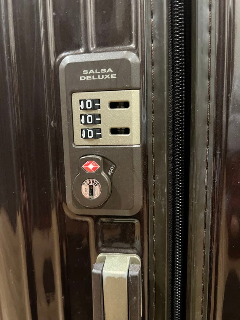 ヨシ リモワ サルサ デラックス 104L