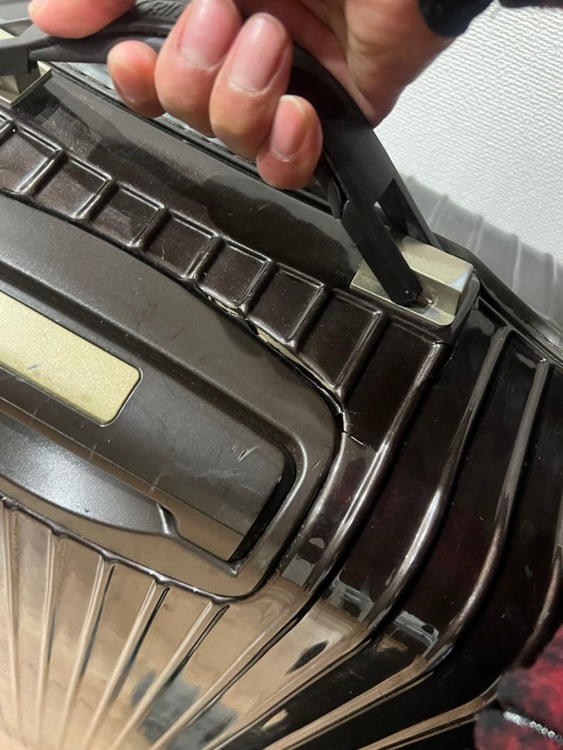 ヨシ リモワ サルサ デラックス 104L