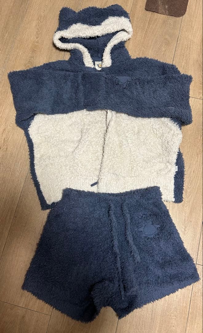 ジェラートピケ　カビゴンパジャマ　上下セット女性用