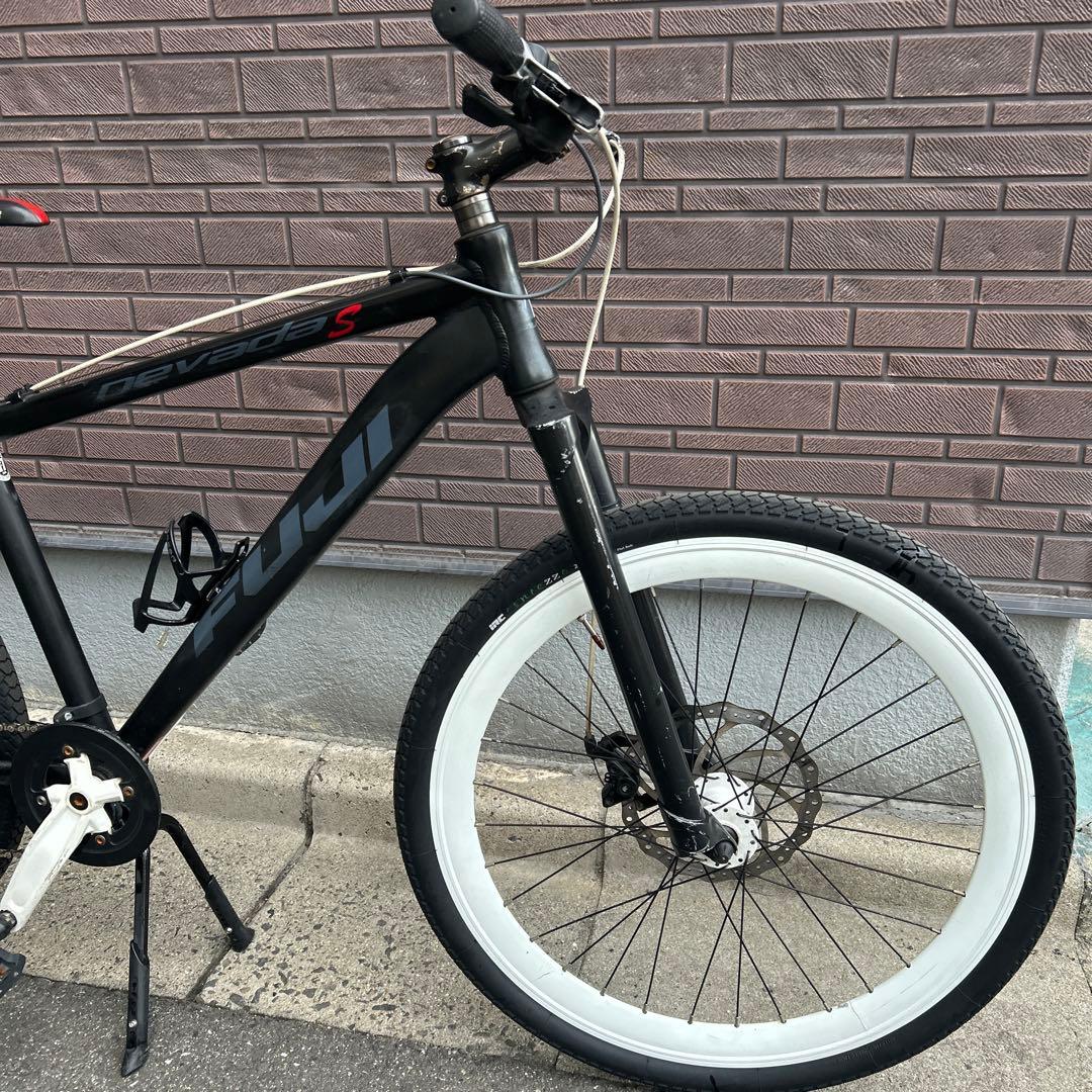 FUJI マウンテンバイク ブラック/ホワイト 26インチ