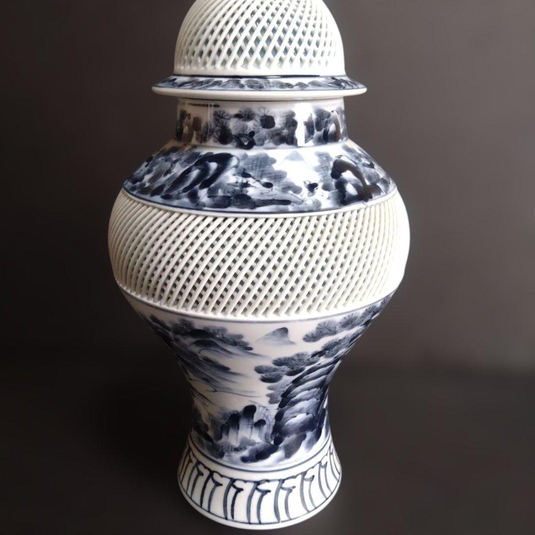 未使用 正光窯 有田焼 琴峰作 獅子摘蓋 網目透かし山水図 蓋付飾壺 高36㎝