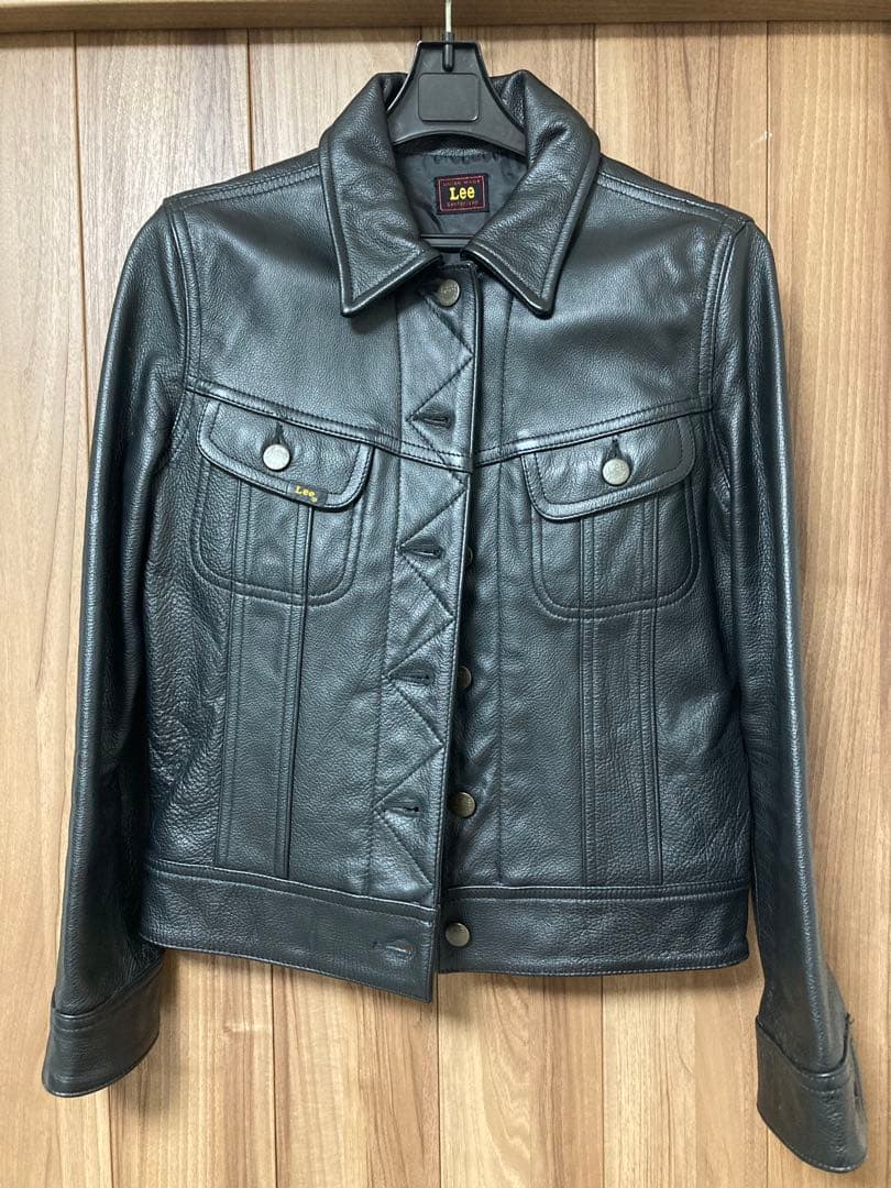 Lee ブラック レザー トラッカージャケット