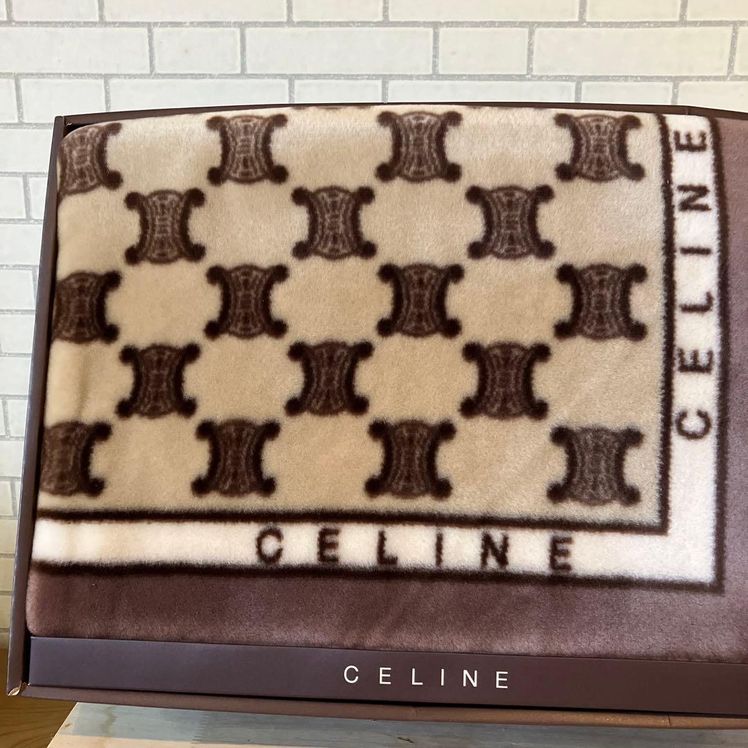 ❤️新品❤️日本製　CELINE マカダム柄アクリルニューマイヤー毛布・西川産業