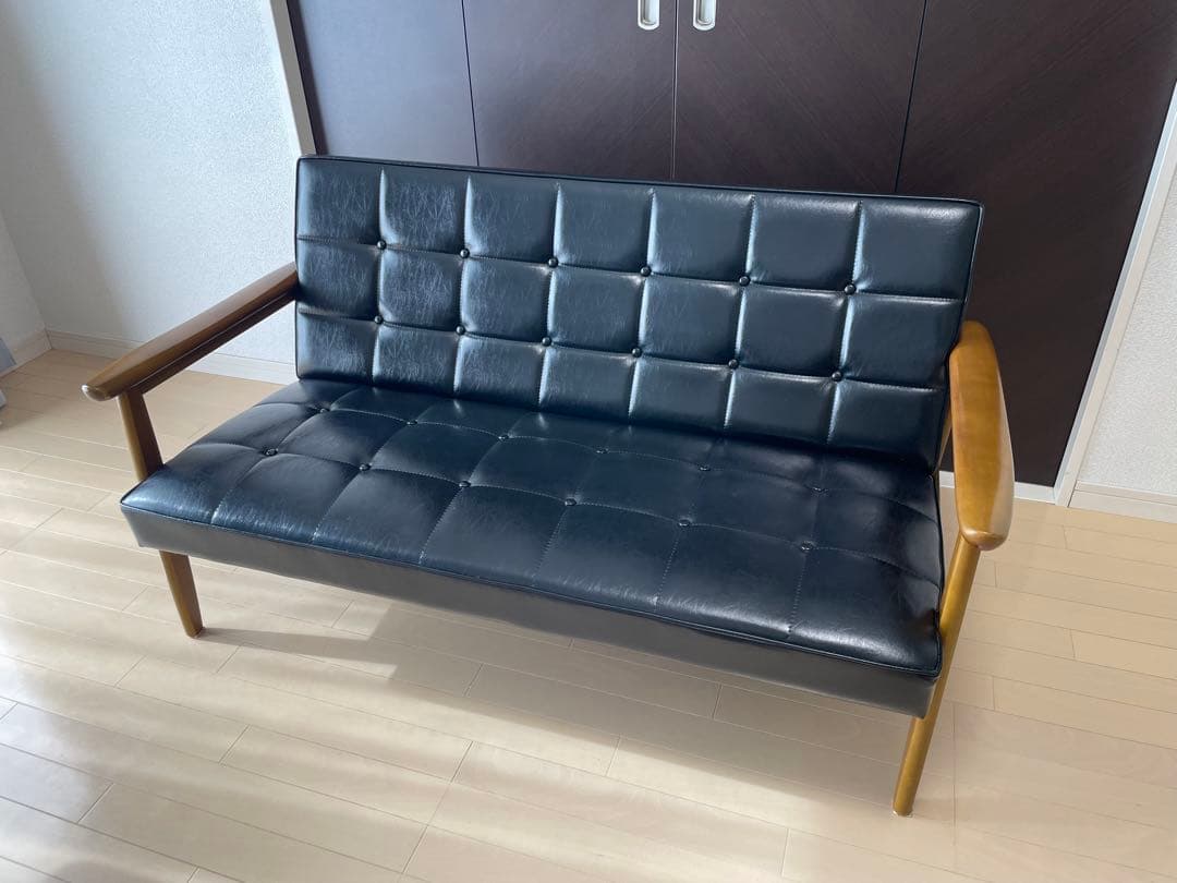 カリモク60 Kチェア　2シーター　スタンダードブラック