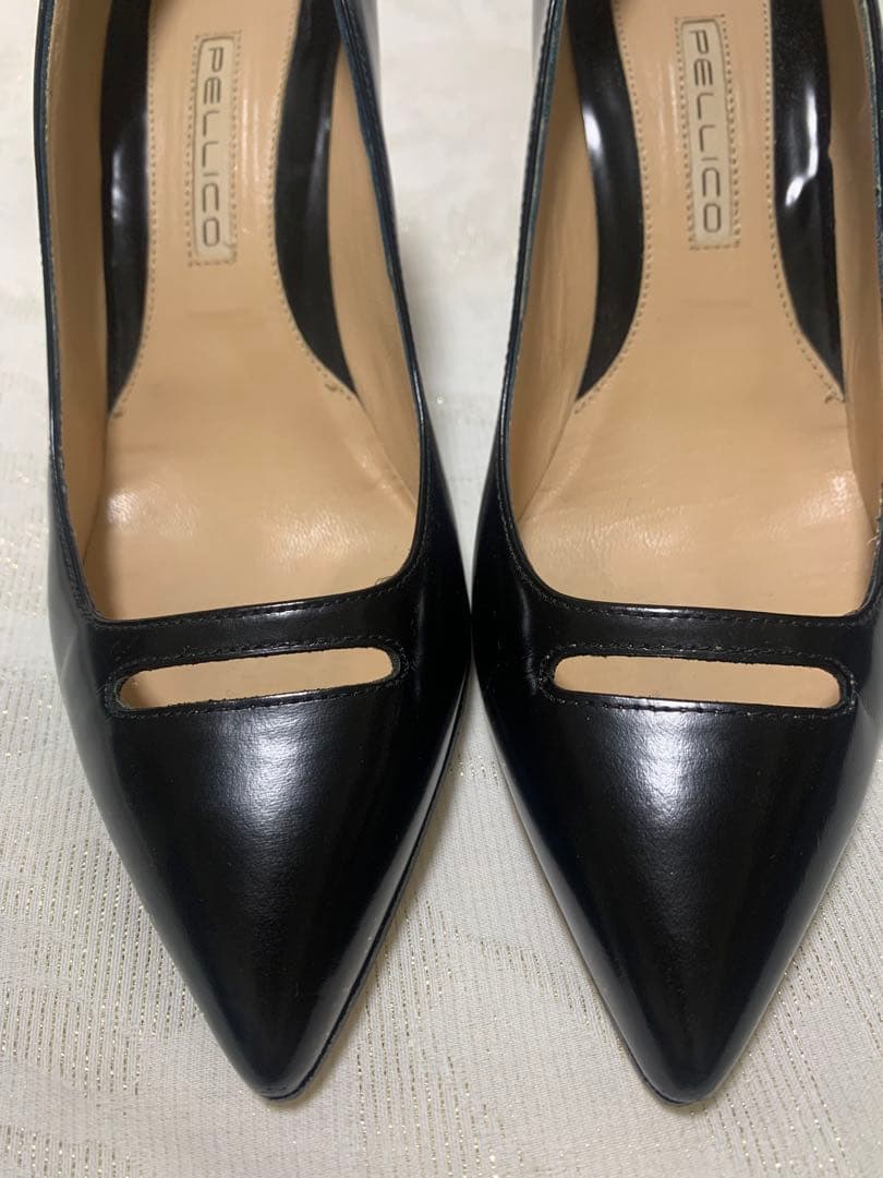 PELLICO ペリーコ アネッリ　ANELLI ポインテッドトゥヒール