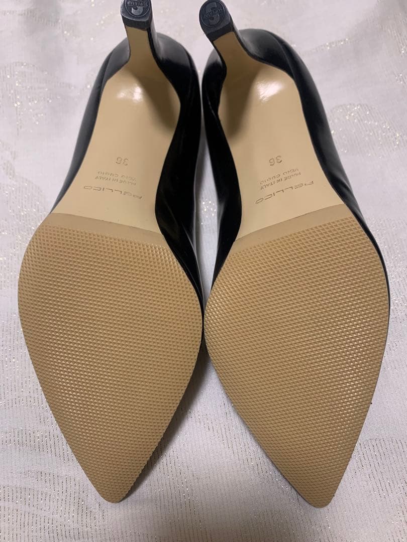 PELLICO ペリーコ アネッリ　ANELLI ポインテッドトゥヒール