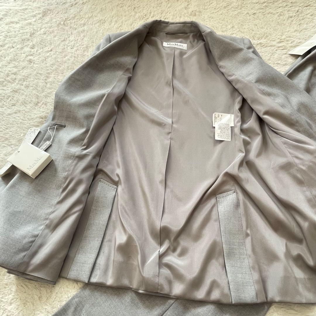 未使用品　MaxMara マックスマーラ パンツスーツ　シルク混　定価22万円