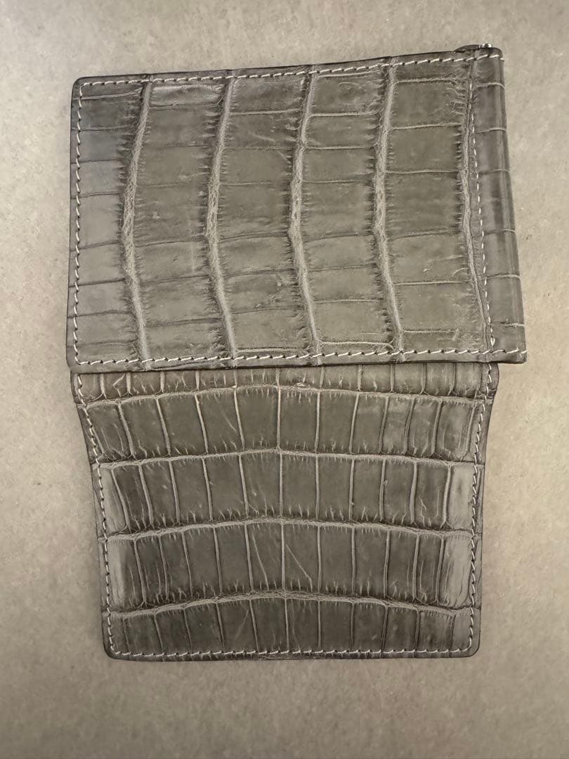 SPIGOLA スピーゴラ　グレー マネークリップ