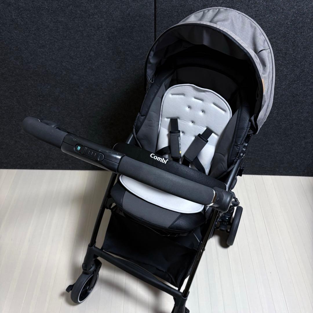 Combi コンビ　スゴカル　スイッチプラス　エッグショック XL ベビーカー