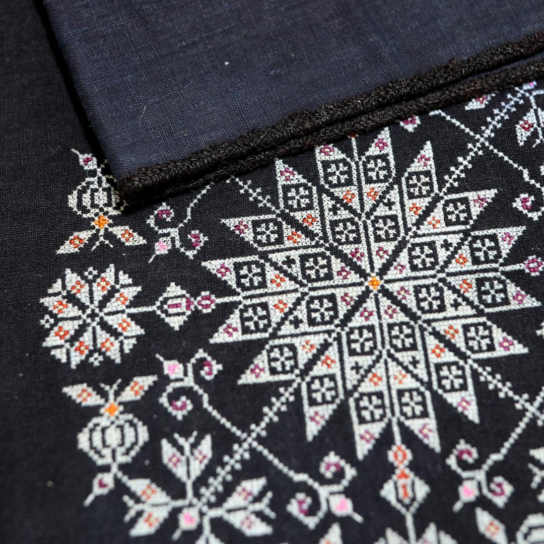 烏当ミャオ族 上衣｜民国期｜植物染め｜手刺繍｜民族衣装 Ethnic dress