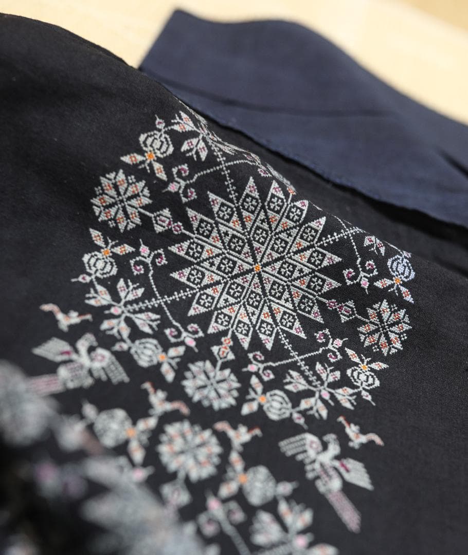 烏当ミャオ族 上衣｜民国期｜植物染め｜手刺繍｜民族衣装 Ethnic dress