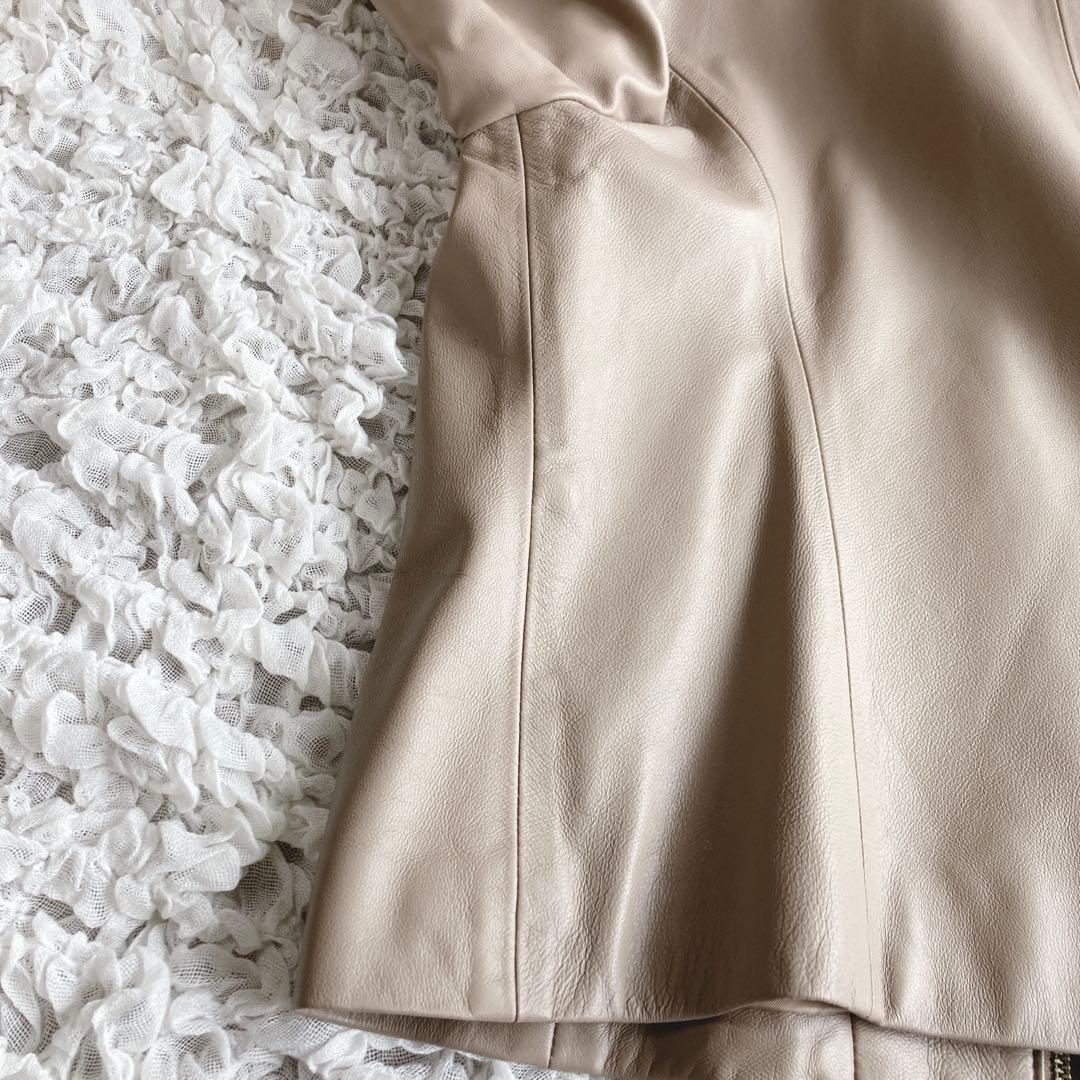 【美品】J.PRESS ラムレザー　羊革　L 大きいサイズ　ベージュ ノーカラー