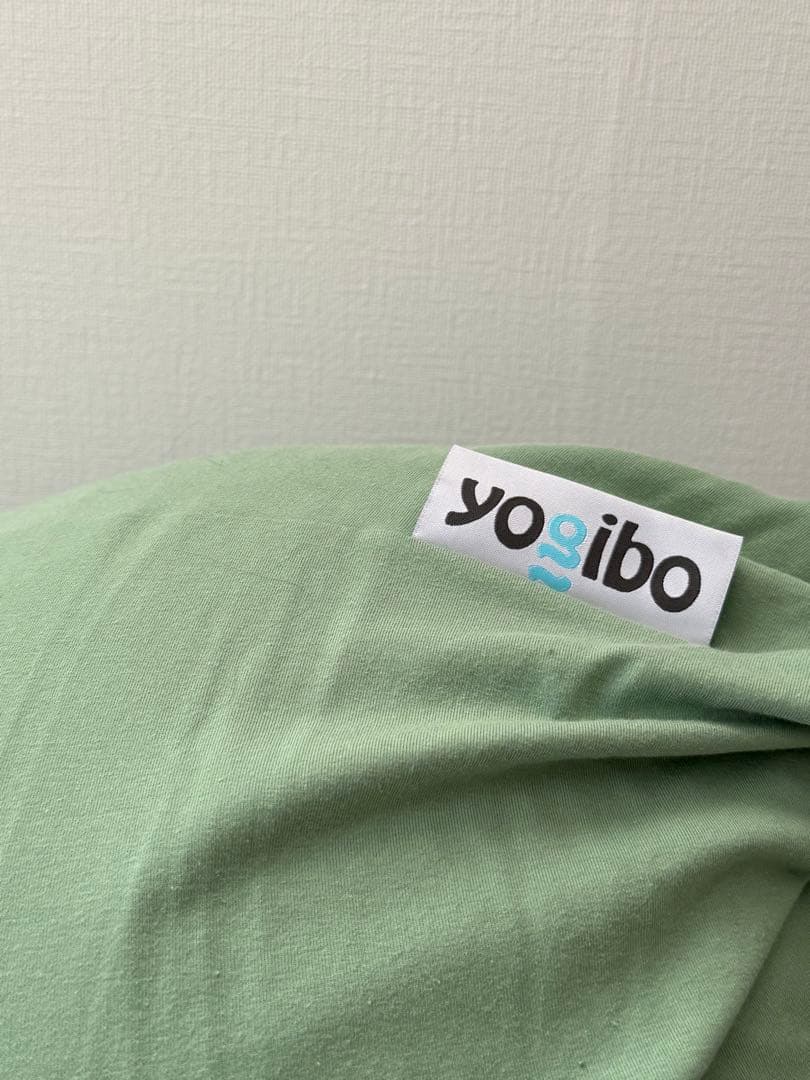 ヨギボー ピラミッド型 ピスタチオ