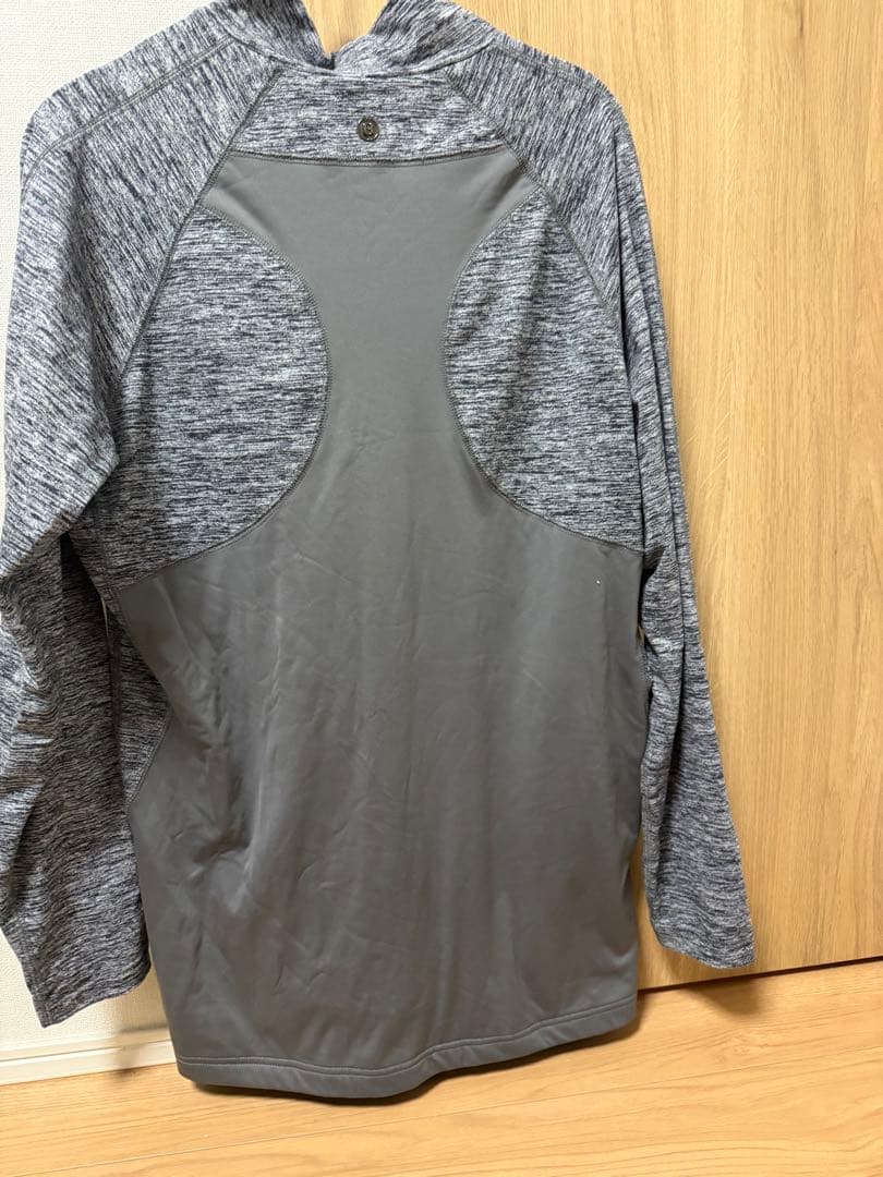 ブリーフィング防風グレー 長袖シャツ