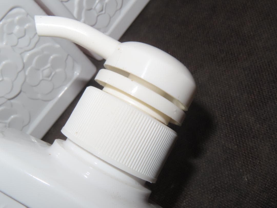 未使用品　5本　薬酵泉 やくこうせん 薬用全身洗浄料 500m　赤白