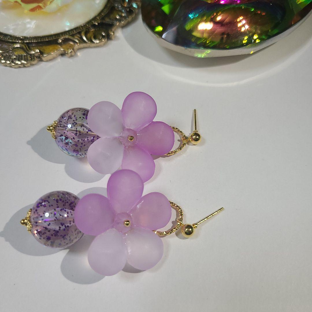 ハンドメイドピアス1667