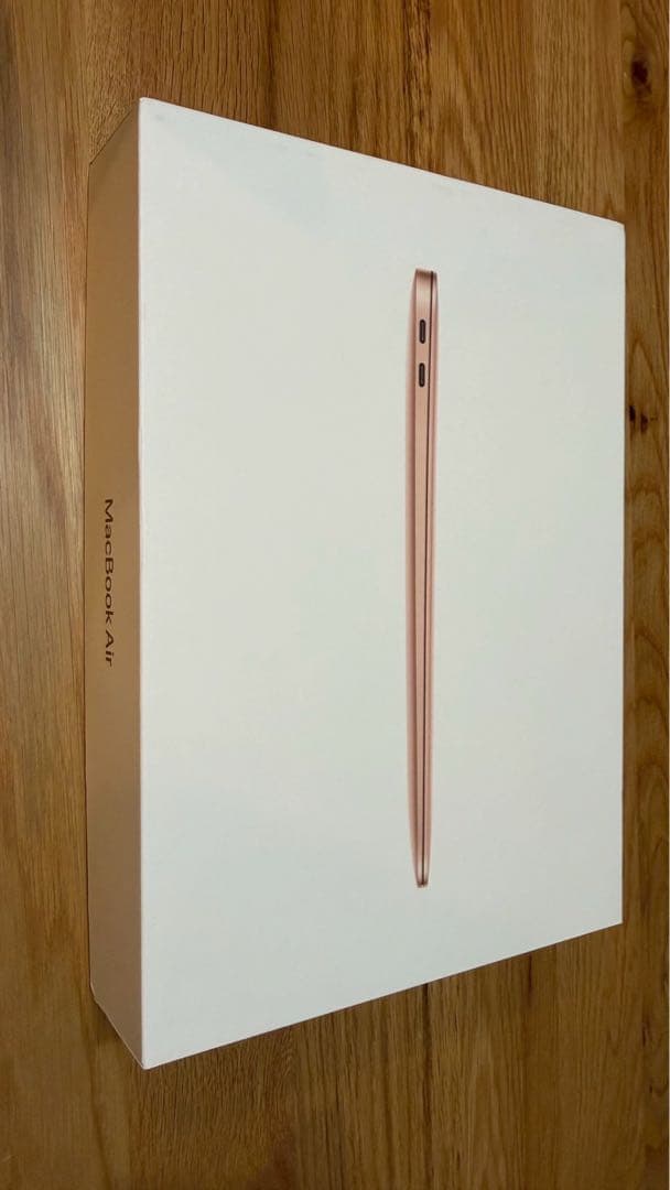 お値下げ！MacBook Air M1チップ搭載モデル（2020年）ゴールド