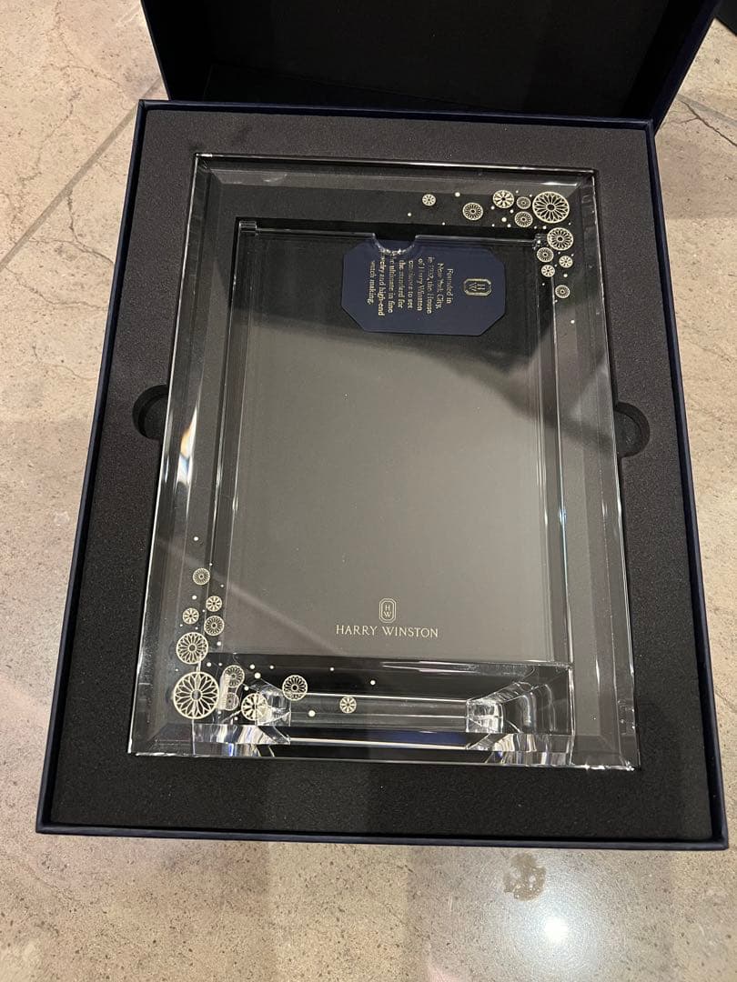HARRY WINSTON クリスタルフォトフレーム