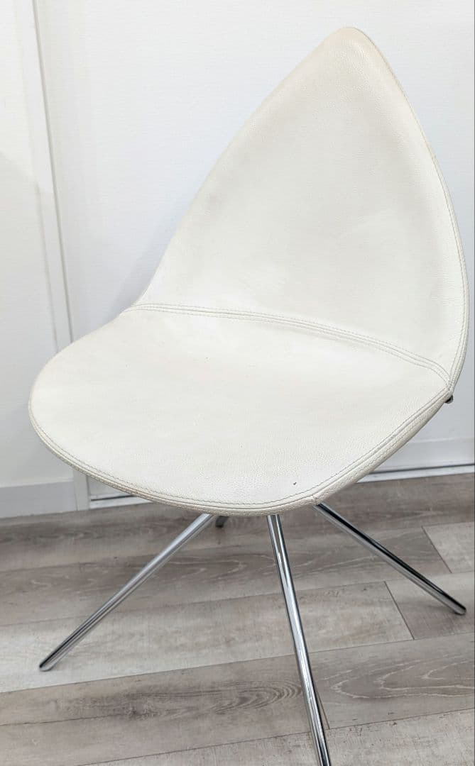 BoConcept ホワイト　オタワチェア　ダイニングチェア