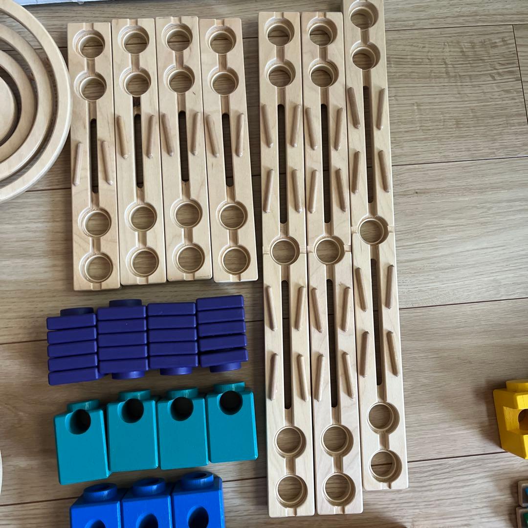 【ゆか】クアドリラ ツイスト&レールセット　別売り鉄琴パーツと蓄光ビー玉