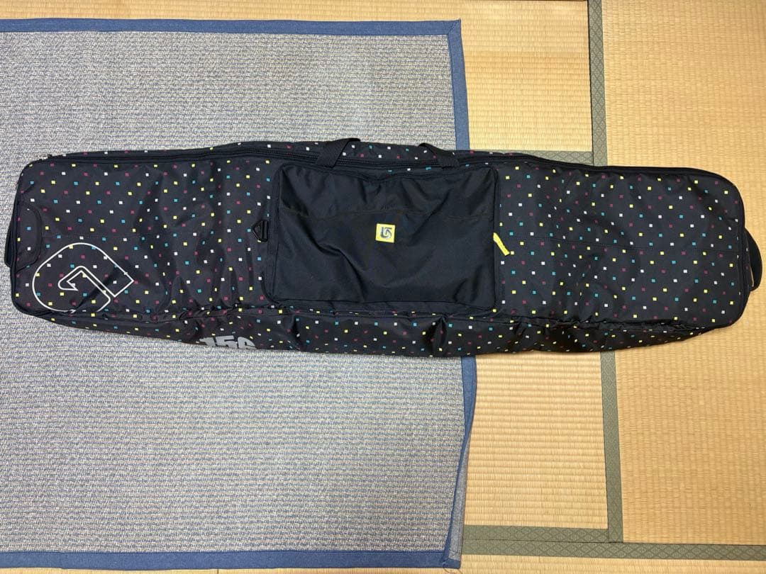 Burton スノーボードバッグ　キャスター付
