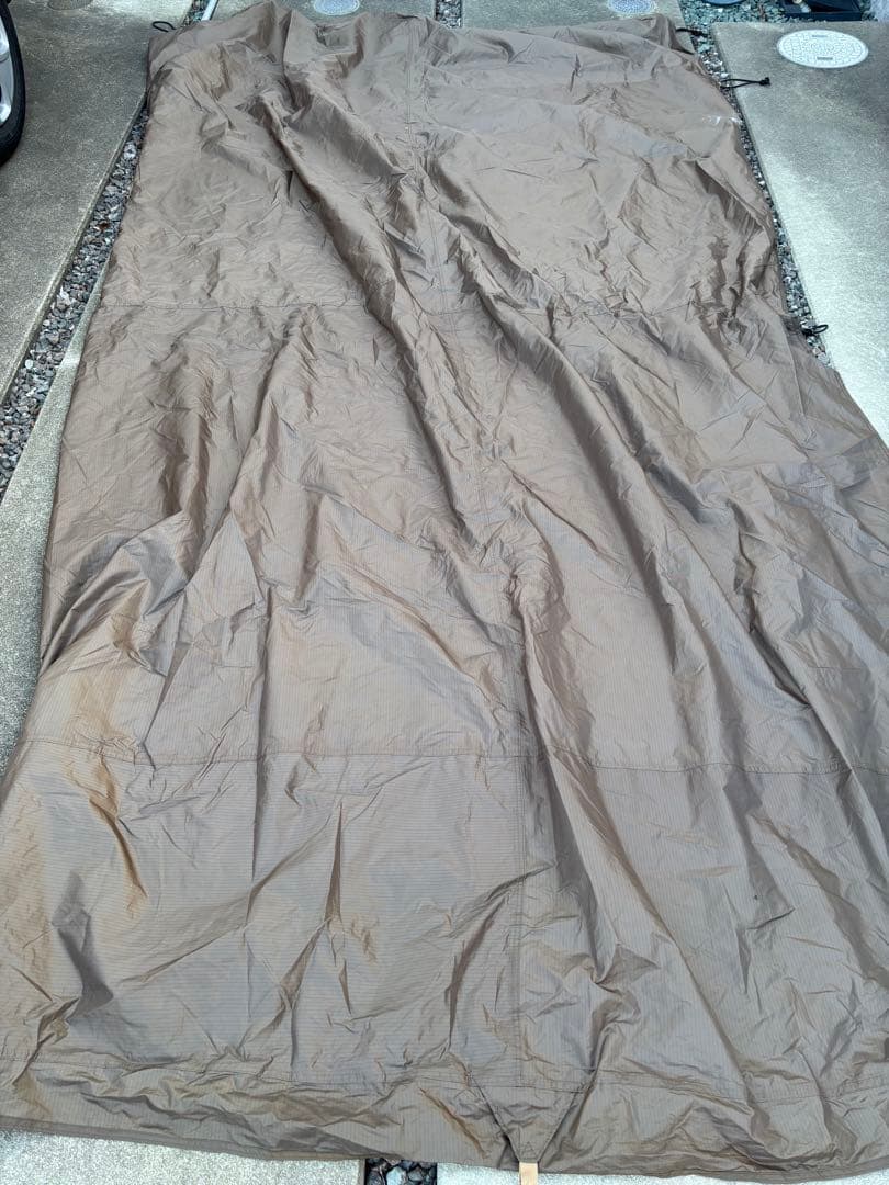 タラスプルバ　グラムキャタピラージュニア2 グランドシート付き　引き取り可